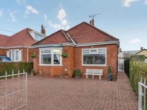 Bungalow In Hornsea Near Sea With Garden